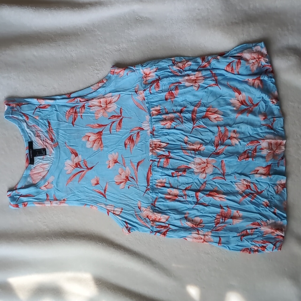 Forever 21 bubble peplum floral‎ tank top, Large